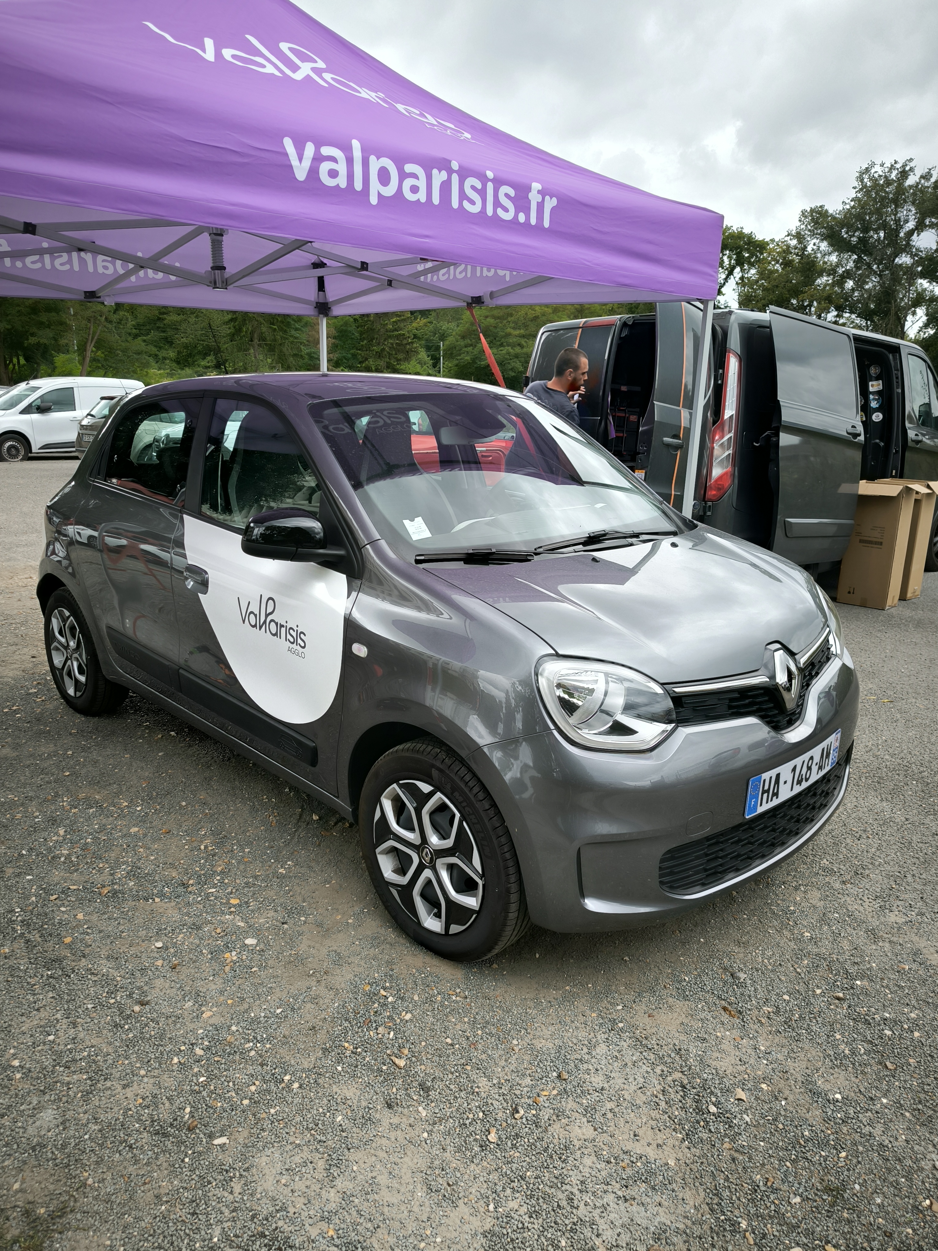 Habillage de la flotte automobile Agglomération Val Parisis (95) image 4