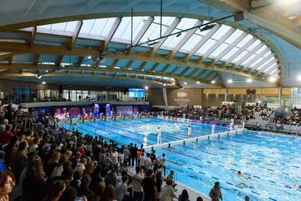 Impression & installation de signal&eacute;tique &eacute;v&egrave;nementielle | Aquaval -Taverny image 3